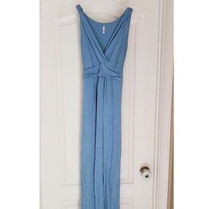 Light blue maxi dress, pink blush maternity size m